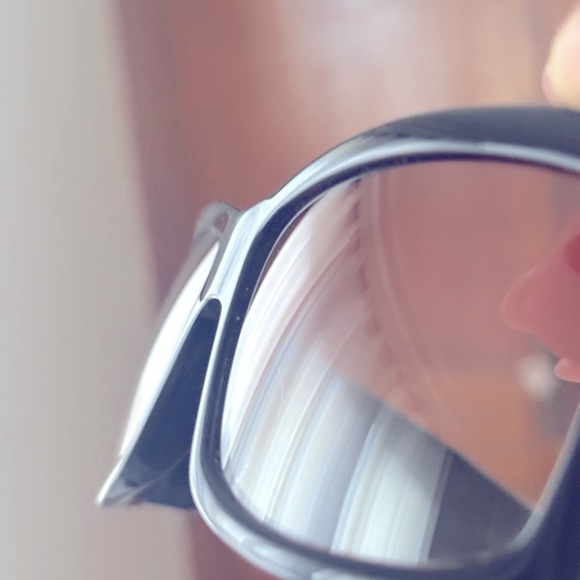 Authentic Christian Dior “Dior Rain 2” Vintage Sunglasses PreOwned with Crystals - Picture 11 of 11